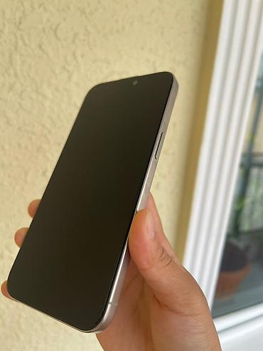 IPhone 15 Pro Max, Колдонулган, 256 ГБ, Natural Titanium, Заряддоочу түзүлүш, Коргоочу айнек, Каптама, 93 % — 2