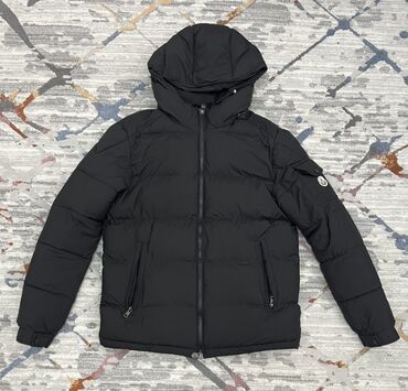 король кожи мазь оригинал и подделка: Эркектердин курткасы, 2XL, Moncler, Жаңы, түсү - Кара