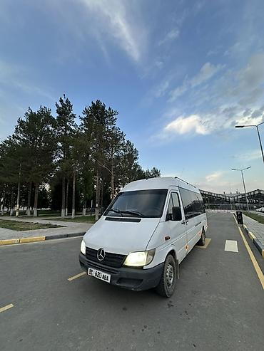 Унаа: Mercedes-Benz Спринтер: 2003 г., 2.2 л, Кол менен иштөөчү, Дизель, Бус — 1