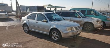 Volkswagen: Volkswagen Bora: 2005 г., 1.6 л, Автомат, Бензин, Седан