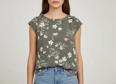 bluzki z aplikacją 3d: Saint Tropez, Women's blouse, size L (EU 40)