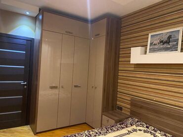 Uzunmüddətli kirayə mənzillər: ⚜️3 otaqlı, tam şəraitli mənzil kirayə verilir. ⚜️Tibb — 24