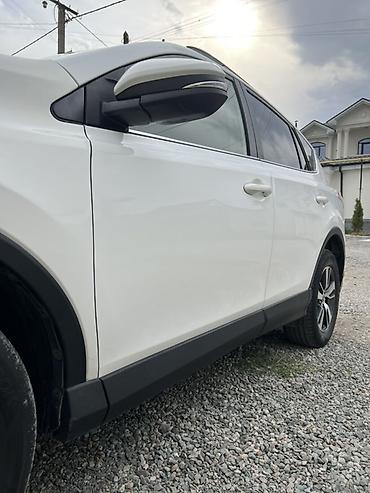 Продажа авто: Toyota RAV4: 2018 г., 2.5 л, Автомат, Бензин, Кроссовер — 7