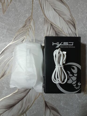 komputer alıram: Usb bağlantı var(kabelsiz) 6 ədəd düymə 4800 DPI Çəkisi - 91Gr 2.4G