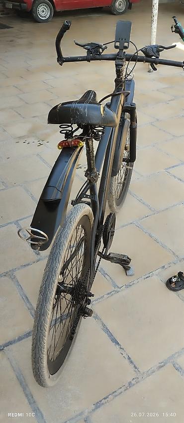 trek marlin 5: Şəhər tipli velosiped – qara rəngdə, 26” təkərli Xüsusiyyətlər: - — 5