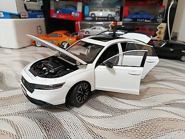 Honda Accord 2.0T – 1:18 miqyaslı metal kolleksiya modeli - Material