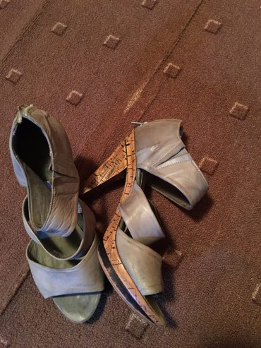 ugg sandale sive: Sandals, 39