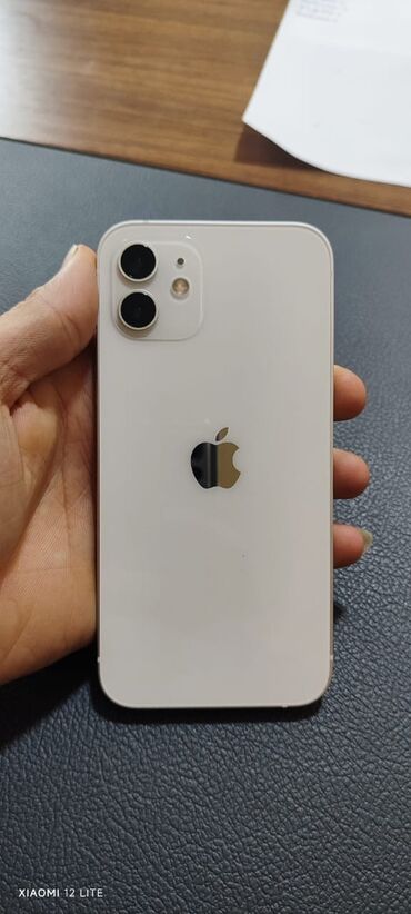 Apple iPhone: IPhone 12, 64 GB, Ağ, Barmaq izi, Face ID