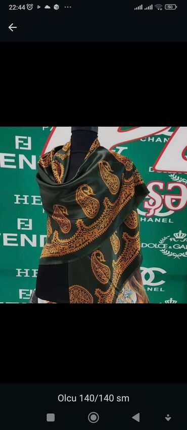 Baş geyimləri: Keyfiyyətli Ipək Kəlağayılar 25azn Razmeri 140/140sm Kenarlari tikisli — 14