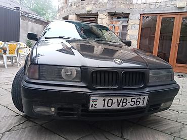 015 maşını: BMW 3 series: 1.6 l | 1993 il Sedan — 10