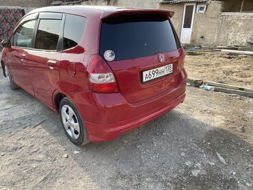 honda kub: Honda Fit: 2003 г., 1.3 л, Вариатор, Бензин, Хэтчбэк