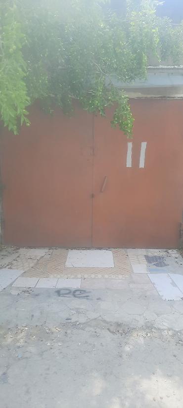 icarəsi: Daş qaraj icarəyə verilir.18 kvm dir.Ancax maşın saxlamaq üçün — 2