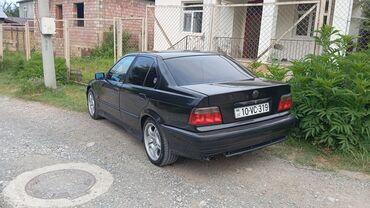 bmw 535: BMW 3 series: 1.6 l | 1996 il Sedan