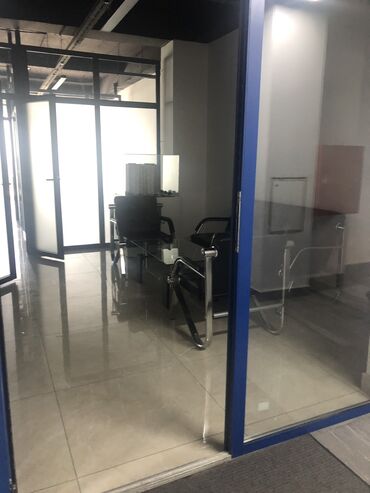 продается офис: Сдаю Офис, 86 м², В бизнес центре, 1 линия, С последующим выкупом, С системой безопасности