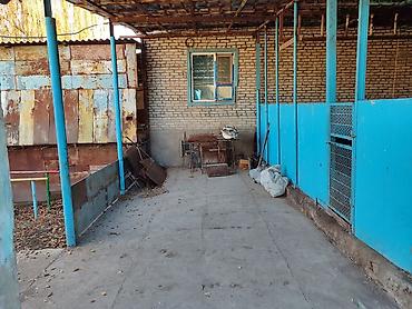 Распашные ворота: Продается дом, в доме четыре комнатыверанда,душ с туалет, есть at lalafo.kg — 27 Распашные ворота: Продается дом, в доме четыре комнатыверанда,душ с туалет, есть — 27