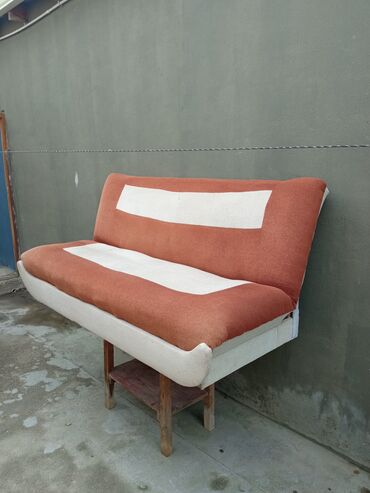 maqnitli divan ortuyu: Диван, Б/у, Раскладной, С подъемным механизмом, Ткань, Платная доставка