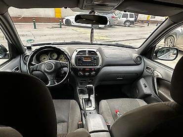 gen 2: Toyota RAV4: 2002 г., 2 л, Автомат, Бензин, Кроссовер — 5