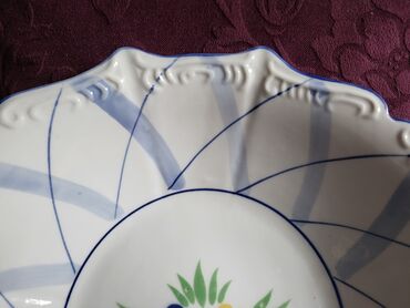 Činije: Cinija nova velika porcelanska iz 80ih. Visina. 7,5cm. Precnik — 8