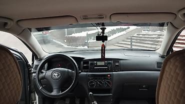 Toyota: Toyota Corolla: 2002 г., 1.8 л, Механика, Газ, Седан — 5