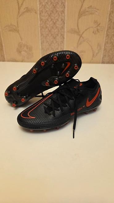 nike phantom: Nike Phantom kramponları 35ölçü - Rəng: qara, narıncı detallar və — 1