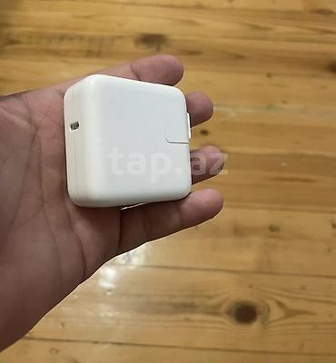 airpods qutusu: Simsiz şarj cihazı Apple, > 20 Vt, Yeni — 1