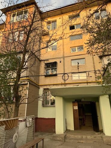 суточные квартиры в бишкеке 9 мкр: 3 комнаты, 57 м², 104 серия, 2 этаж, Евроремонт
