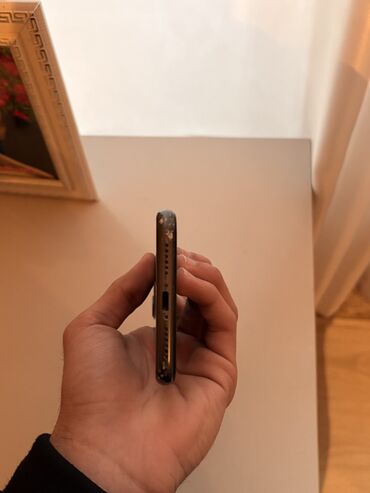 Apple iPhone: IPhone 11, 64 GB, Qara, Face ID — 5