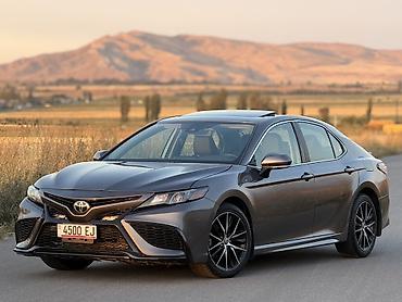 юто 25: Toyota Camry: 2020 г., 2.5 л, Автомат, Бензин, Седан — 3