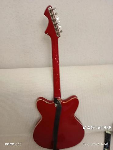 Elektro gitaralar: Elektron gitara, 6 sim, İşlənmiş, Ünvandan götürmə — 22