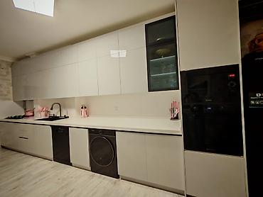 qubada satilan evler: 3 otaqlı, Yeni tikili, 110 kv. m — 7