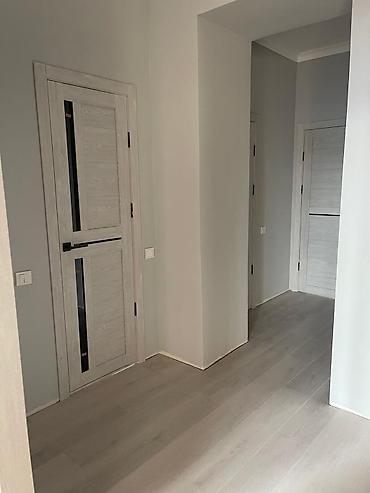 4 комнатную квартиру: 2 комнаты, 80 м², Асанбай мкр Элитка, 4 этаж, Евроремонт — 6
