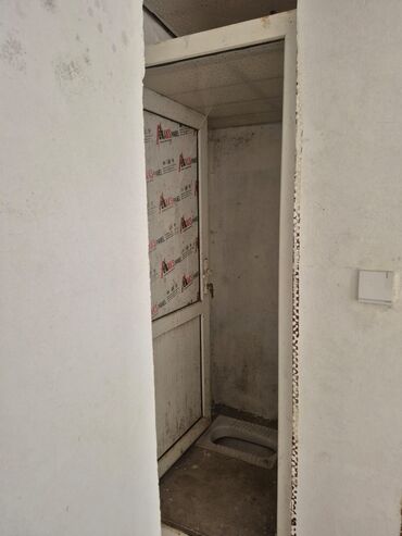 Anbar və emalatxanalar: TEMİZ 40 kv dir İSDEYEN 2 OTAGLİ EV VEYA OBYEKT EDE BİLER.40 — 3