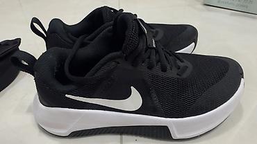Nike, Ölçü: 37, rəng - Qara, İşlənmiş