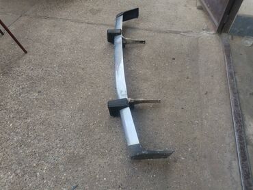 Auto delovi: Prednji branik Lada 2106 br.2. Polovmo, ocuvano u solidnom stanju — 4