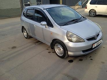 коробка fit: Honda Fit: 2002 г., Хэтчбэк — 2