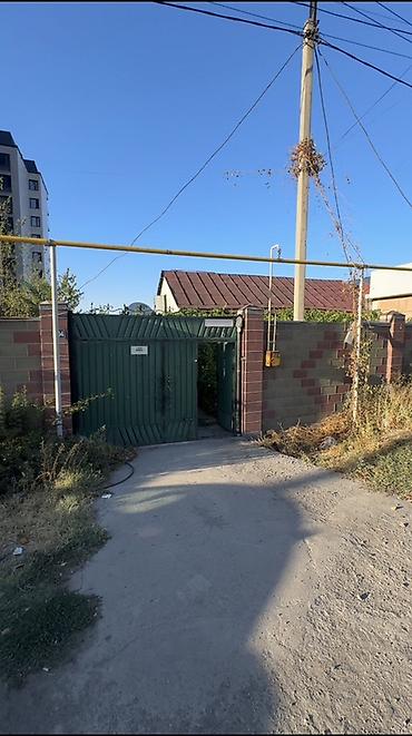 1 комнат: Продается участок по ул.Ленина на пересечение Калинина. Лебединовка — 1