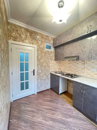 Köhnə tikili: Bakı, 2 otaqlı, Köhnə tikili, 50 kv. m — 6