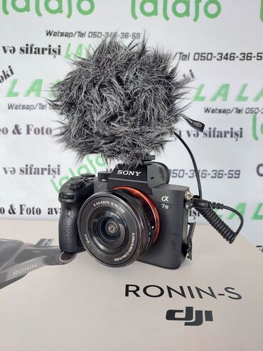 Digər foto və video aksesuarları: Sony A7 III / Sony 16-50mm / BOYA mikrafonla birgə satılır.
Orxan_Şəki