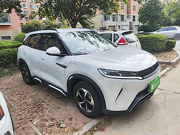 BYD Yuan Up: 2024 г., Электромобиль
