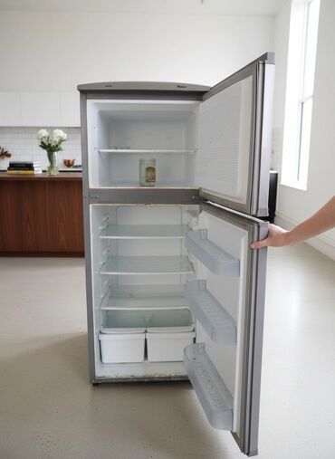 Soyuducular: 2 qapılı Indesit Soyuducu Satılır, rəng - Ağ — 7