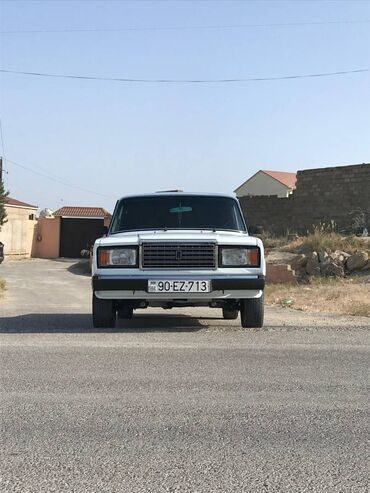 09 maşın: VAZ (LADA) 2107: 1.5 l | 1999 il | 25800 km Sedan