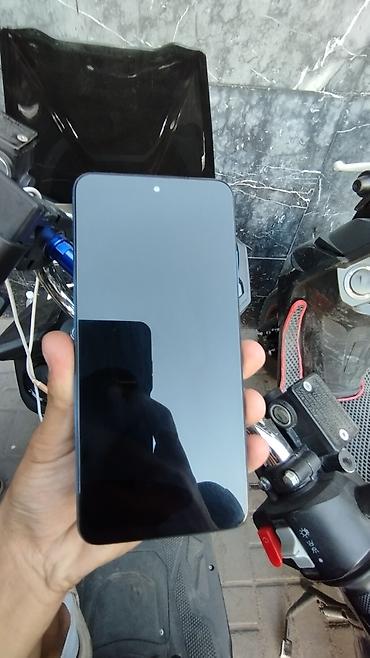 canon eos 2000d: Redmi Note 11 
64/4+1
Состояние отличное работает всё — 2