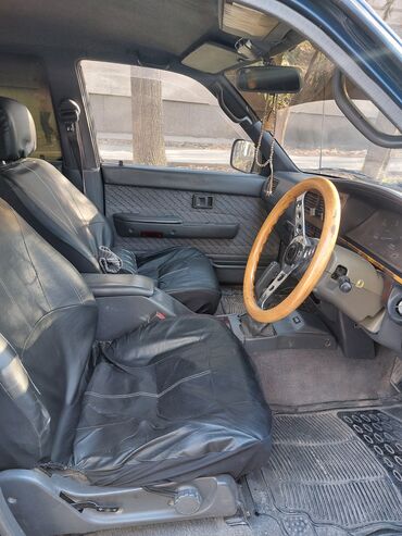 Toyota: Toyota Hilux Surf: 1995 г., 3 л, Автомат, Дизель, Внедорожник — 10