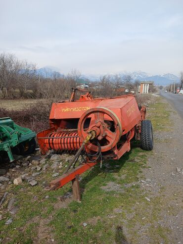 işlənmiş traktor: Super vezyetdedir 2sezon evvel qiraqdan gelmedi 1il qaratiya verilir