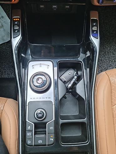 Kia: Kia Sorento: 2022 г., Кроссовер — 14
