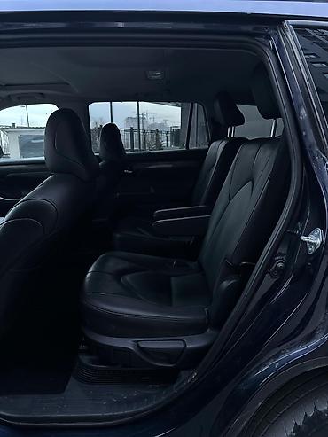 Toyota: Toyota Highlander: 2021 г., 2.5 л, Вариатор, Гибрид, Кроссовер — 4