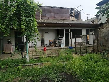 Продажа коттеджей и домов: Продаётся дом с двором и садом в Ошском районе, ул. Джим, 49. - — 9