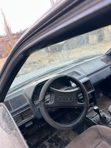 Audi: Audi 100: 1984 г., 2.3 л, Механика, Бензин, Седан — 4