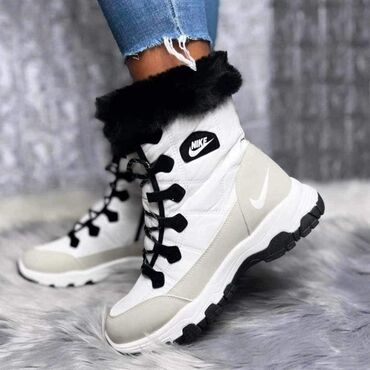 what is iqos 2 4: Ankle boots, 40.5