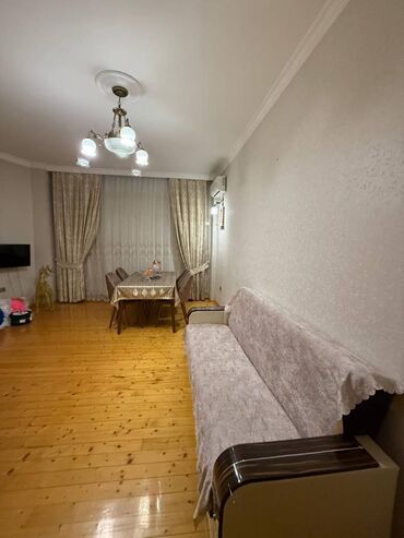 Köhnə tikili: Bakı, 20-ci sahə, 2 otaqlı, Köhnə tikili, m. Sahil, 75 kv. m -da lalafo.az — 5 Köhnə tikili: Bakı, 20-ci sahə, 2 otaqlı, Köhnə tikili, m. Sahil, 75 kv. m — 5